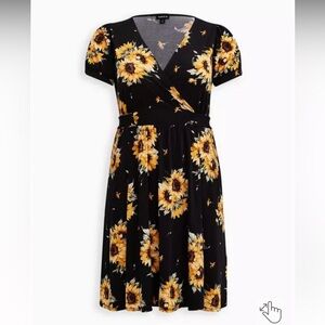Torrid Mini Studio Knit Surplice Dress Black Floral Sunflower Size 5X